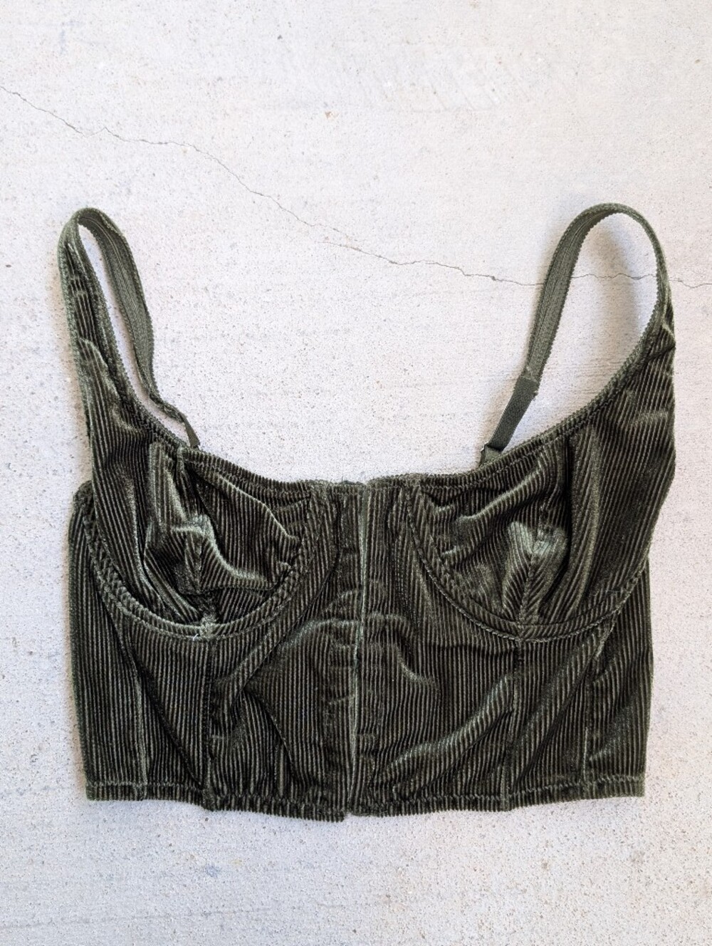 Urban Outfitter out from under Olive Velvet Corset Crop Top - Picture 4 of 8